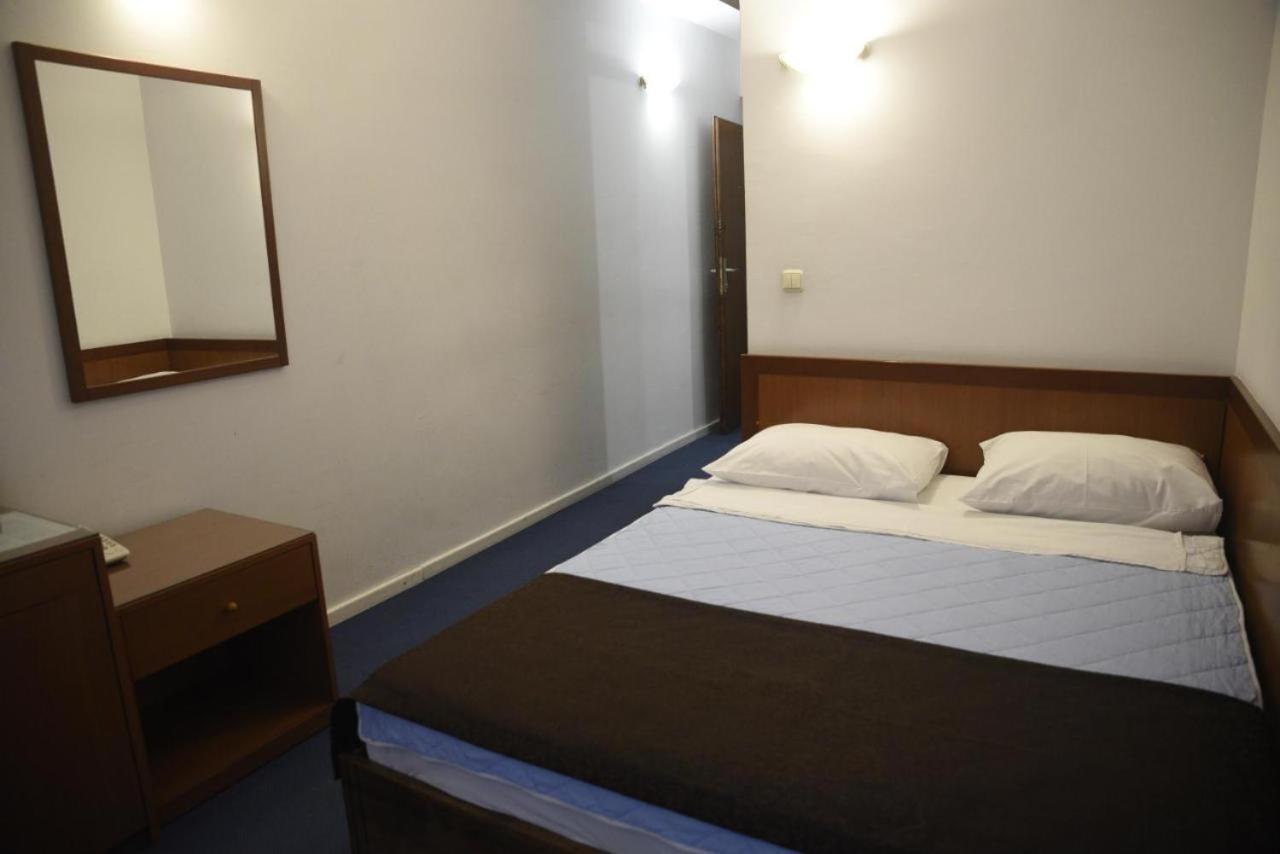 סראייבו Hotel Saraj מראה חיצוני תמונה