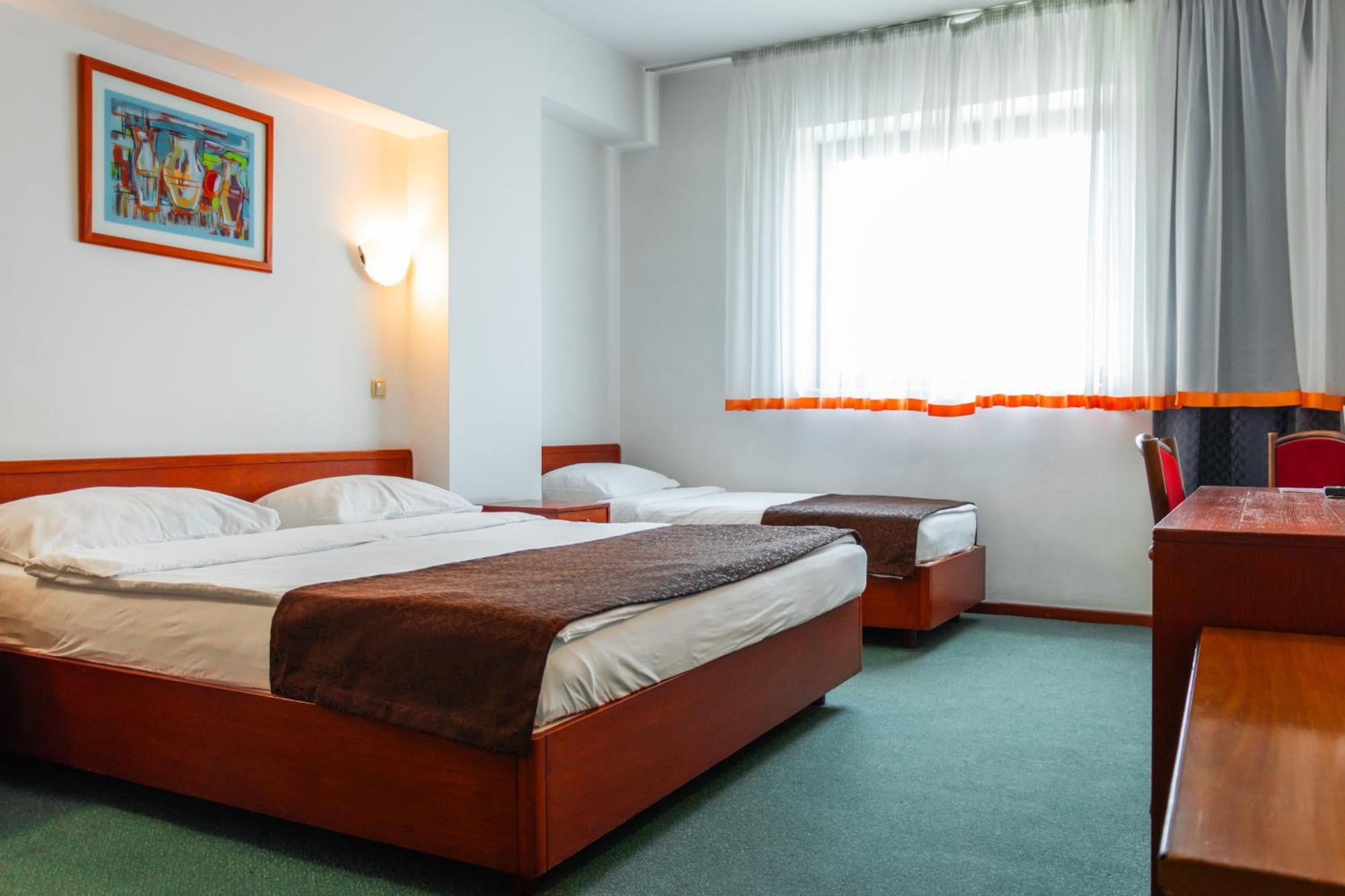 סראייבו Hotel Saraj מראה חיצוני תמונה