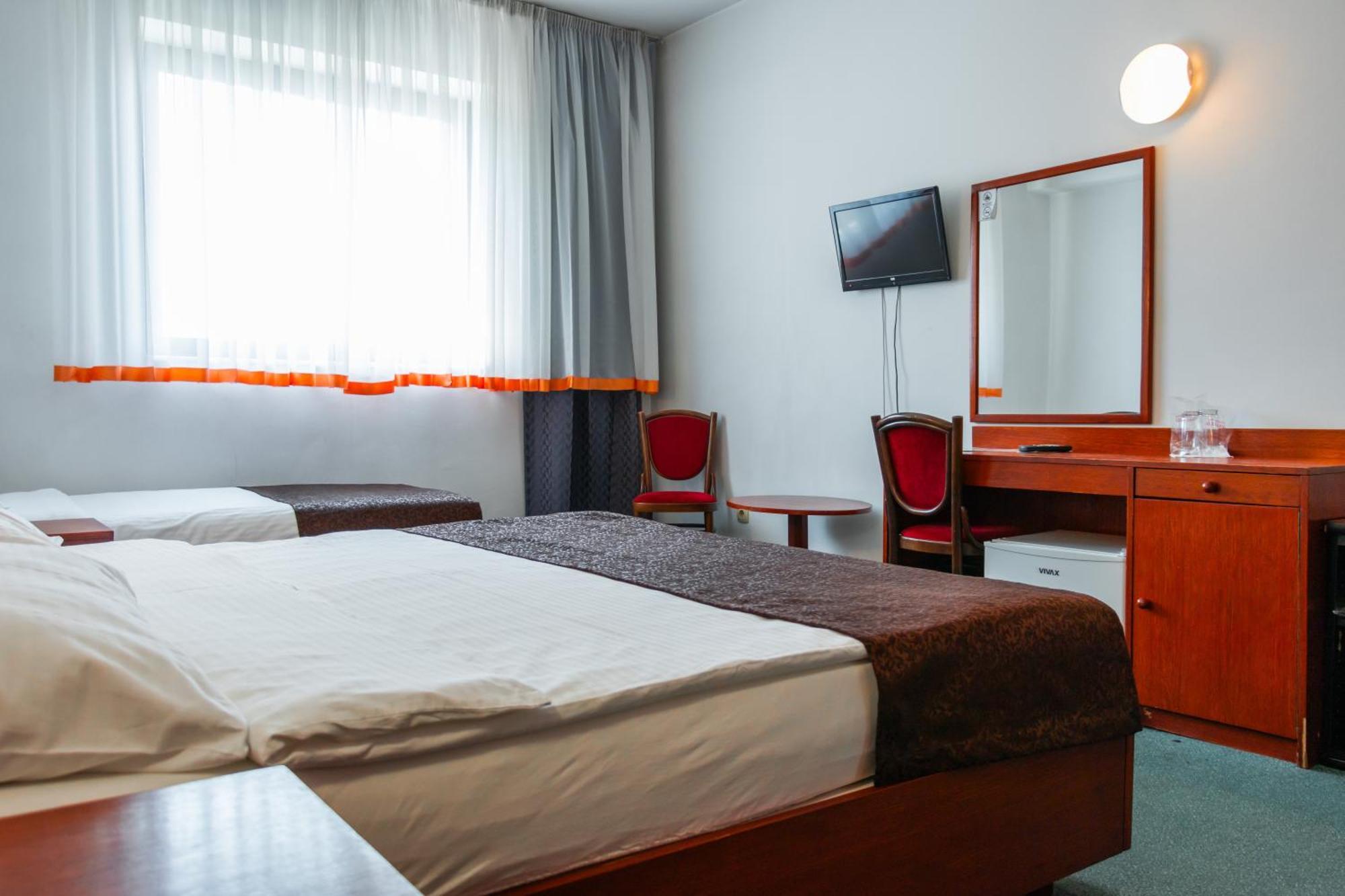 סראייבו Hotel Saraj מראה חיצוני תמונה