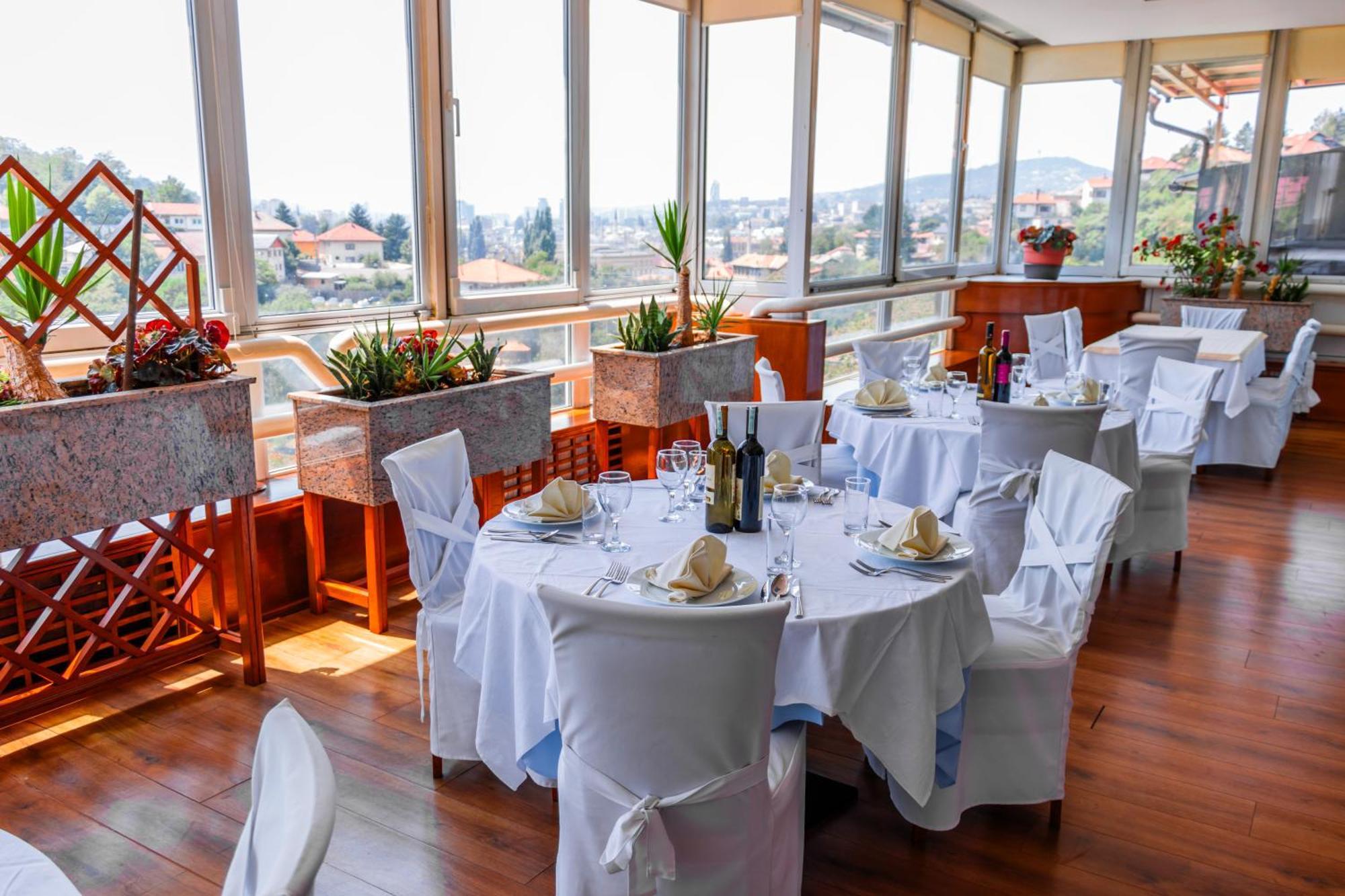 סראייבו Hotel Saraj מראה חיצוני תמונה